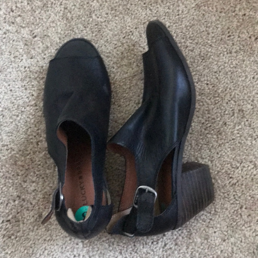 Leather cutout bootie